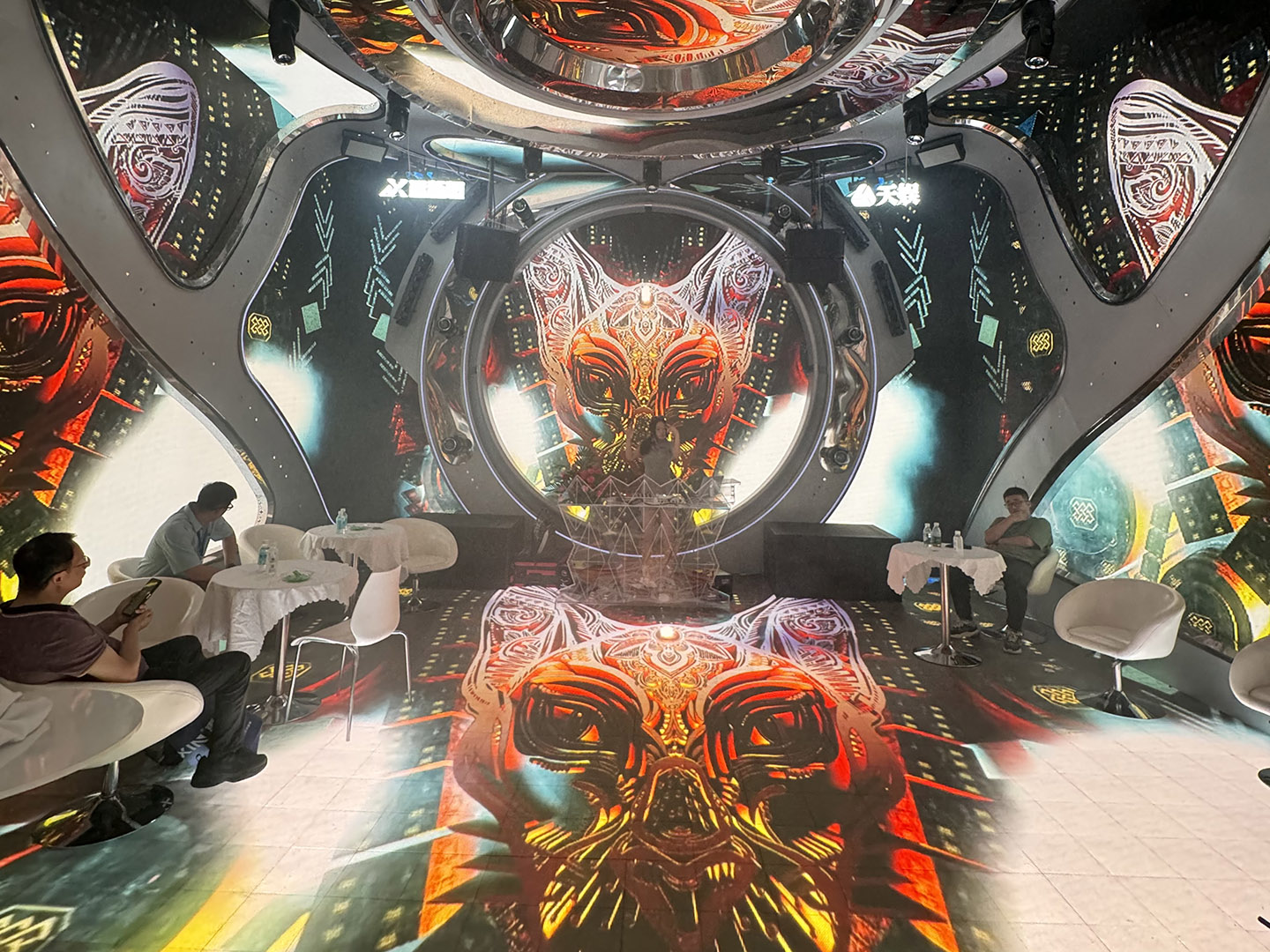 0e5cbac670aa66761adca9415debef4